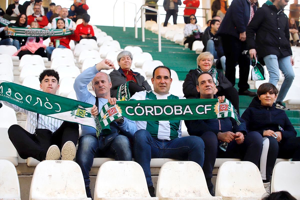 Las imágenes de la afición del Córdoba CF - Mérida