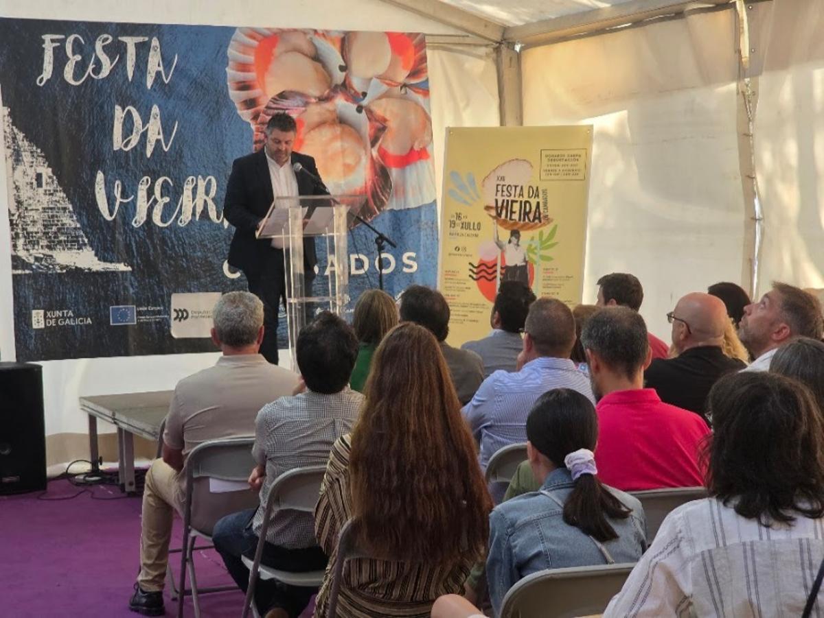 Cambados abrió esta tarde su ya consolidada fiesta de exaltación de la vieira.