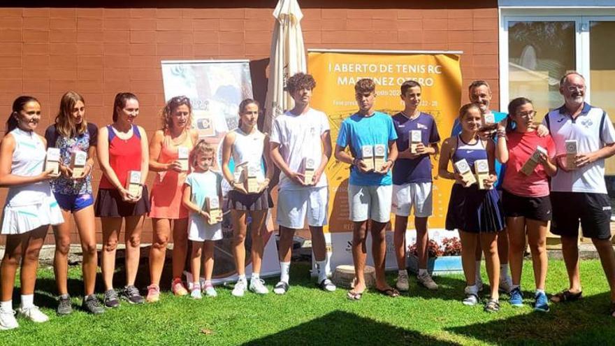 Candela Fajardo y Alberto López ganan el Abierto de Tenis RC