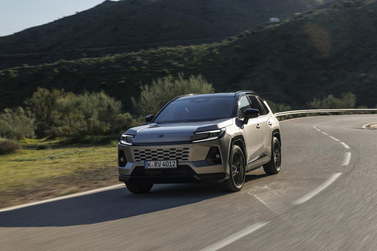 El RAV4 és perfecte per trajectes del dia a dia i també per a viatges llargs