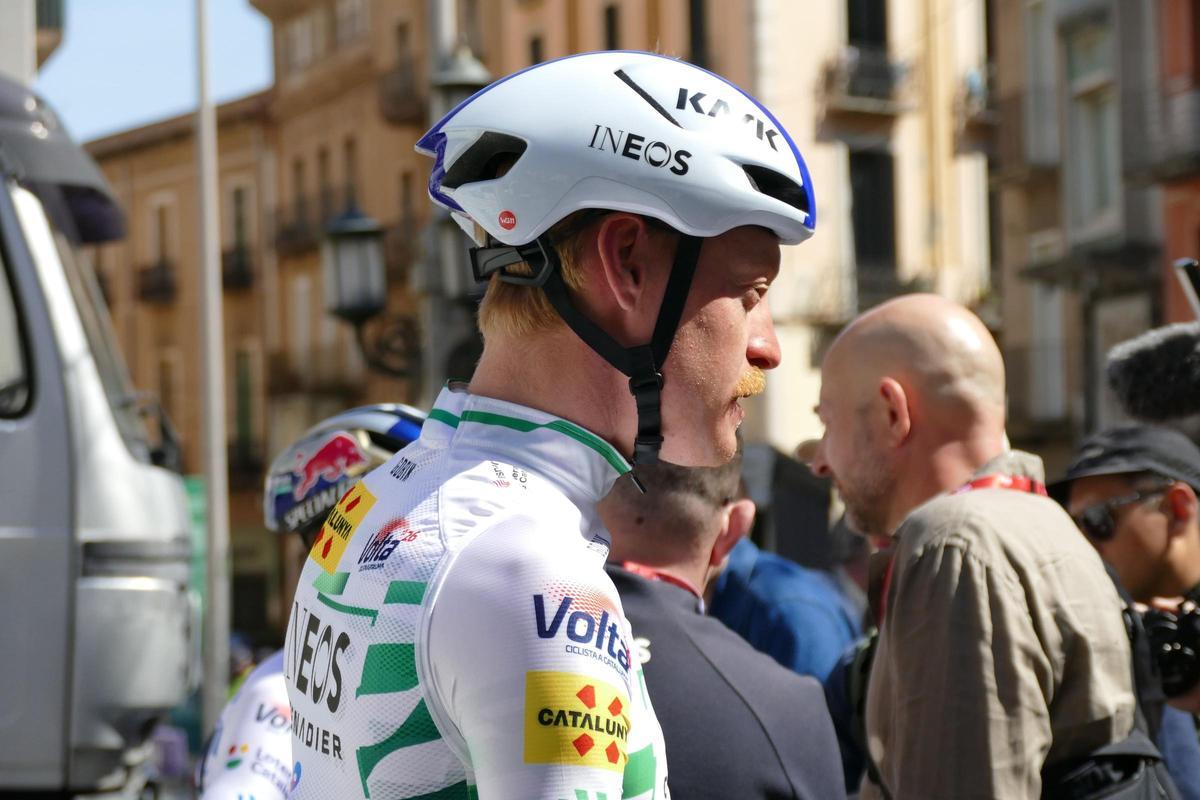 EN IMATGES | La 105a Volta Catalunya inicia la seva segona etapa des de la Torre Galatea de Figueres