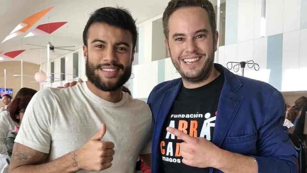 Rafinha, junto al mago Jorge Blass