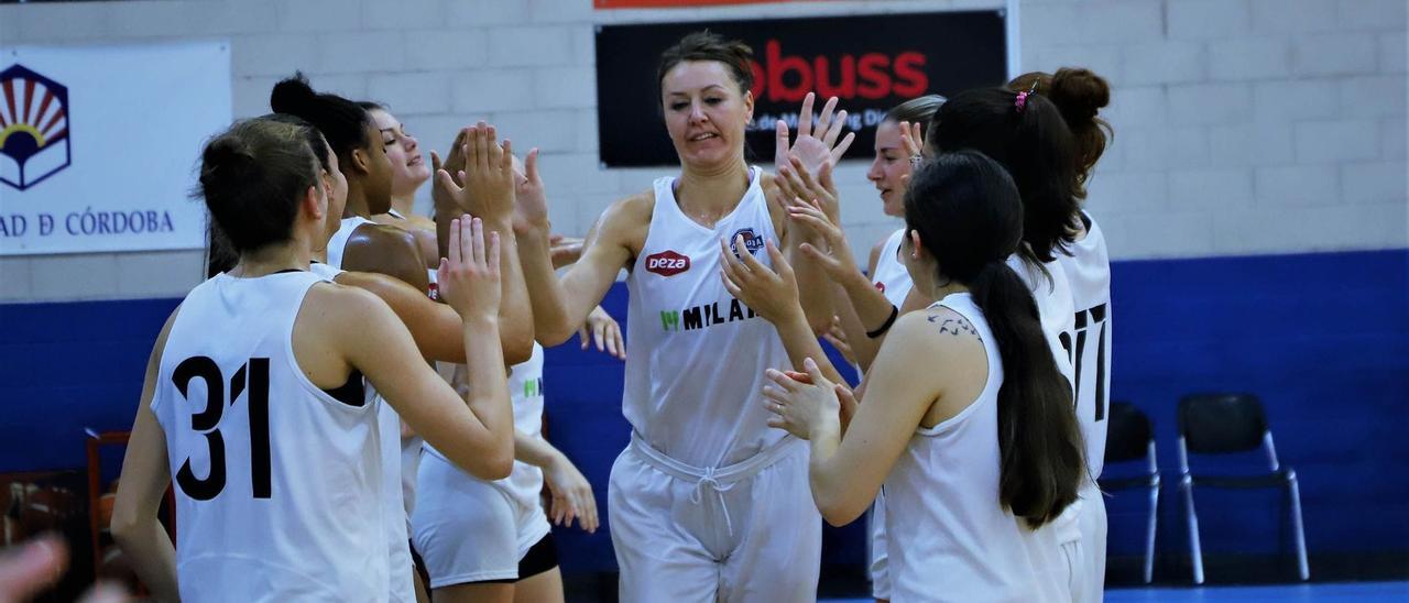 Vladinka Erak, en el partido de presentación del Milar CBF en el Colegio Cervantes.