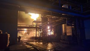 Incendio en la planta de Unión Derivan de Zuera