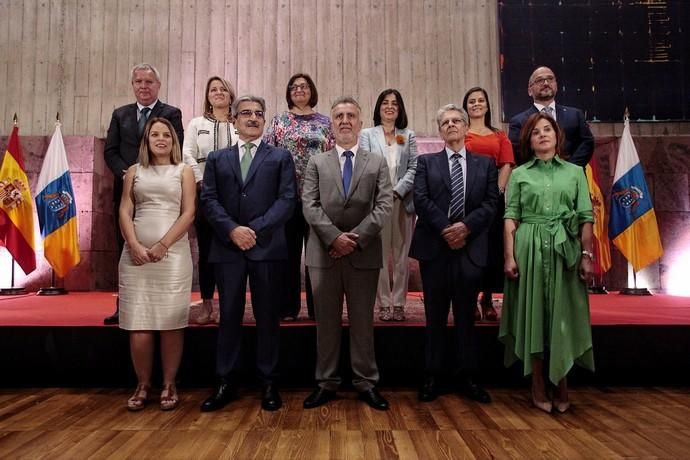 Toma de posesión de los consejeros del Gobierno de Canarias