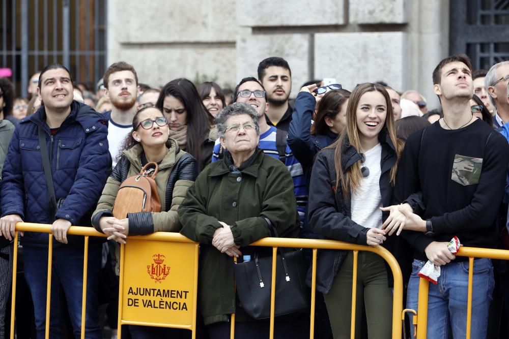 Búscate en la mascletà del 5 de marzo