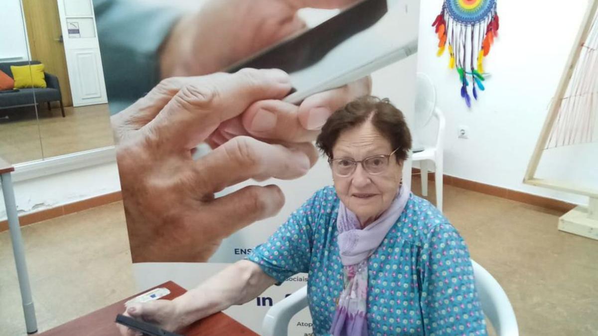 Dolores Abuín, durante el curso.   | // CEDIDA