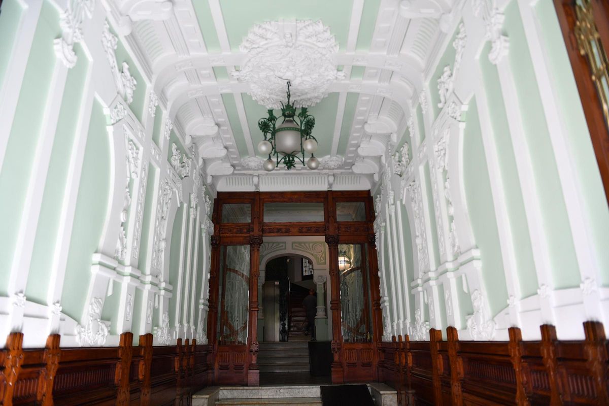 La Casa Viturro ya luce su fachada descubierta al completo