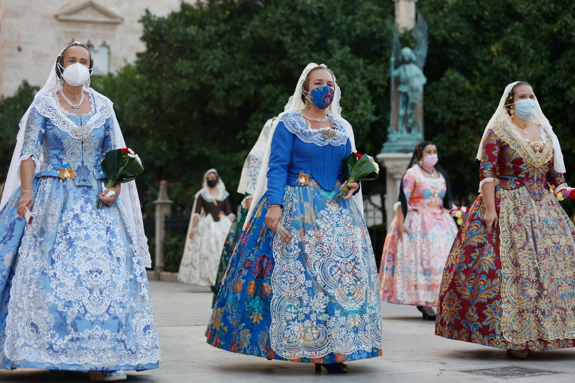 Búscate en el segundo día de Ofrenda por la calle Caballeros (entre las 19.00 y las 20.00 horas)