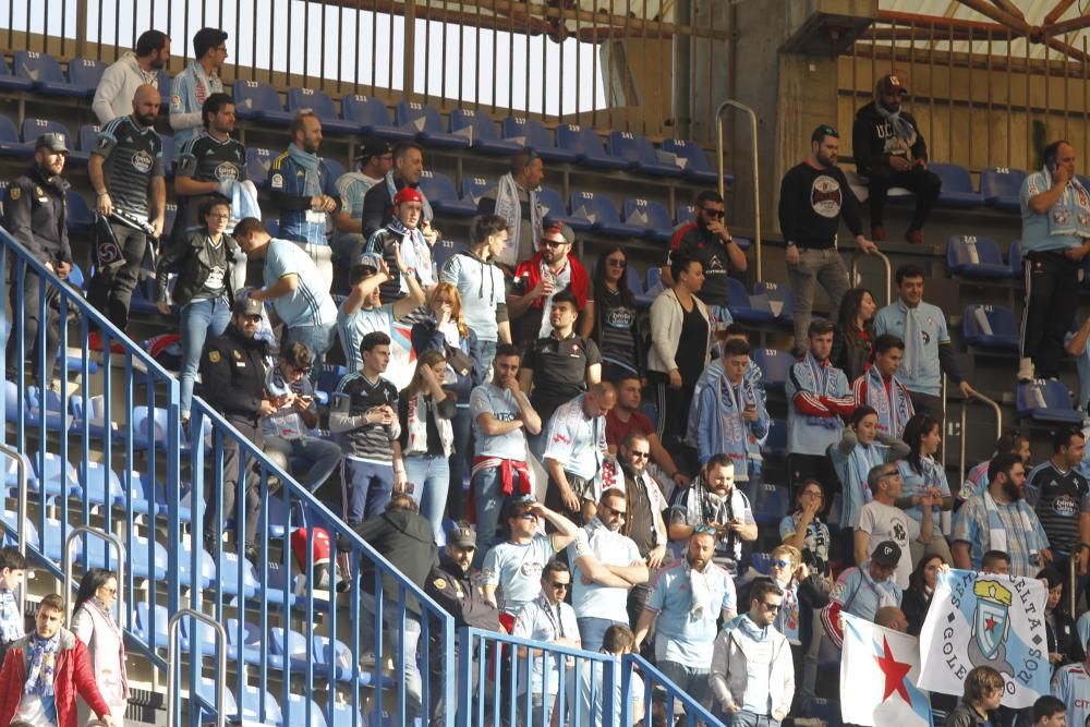 La afición del Celta fue, una vez más, protagonista de la fiesta del fútbol gallego. Más de 900 celtistas viajaron a Riazor, animaron al equipo y cantaron en himno de Galicia a capela junto a la hinch