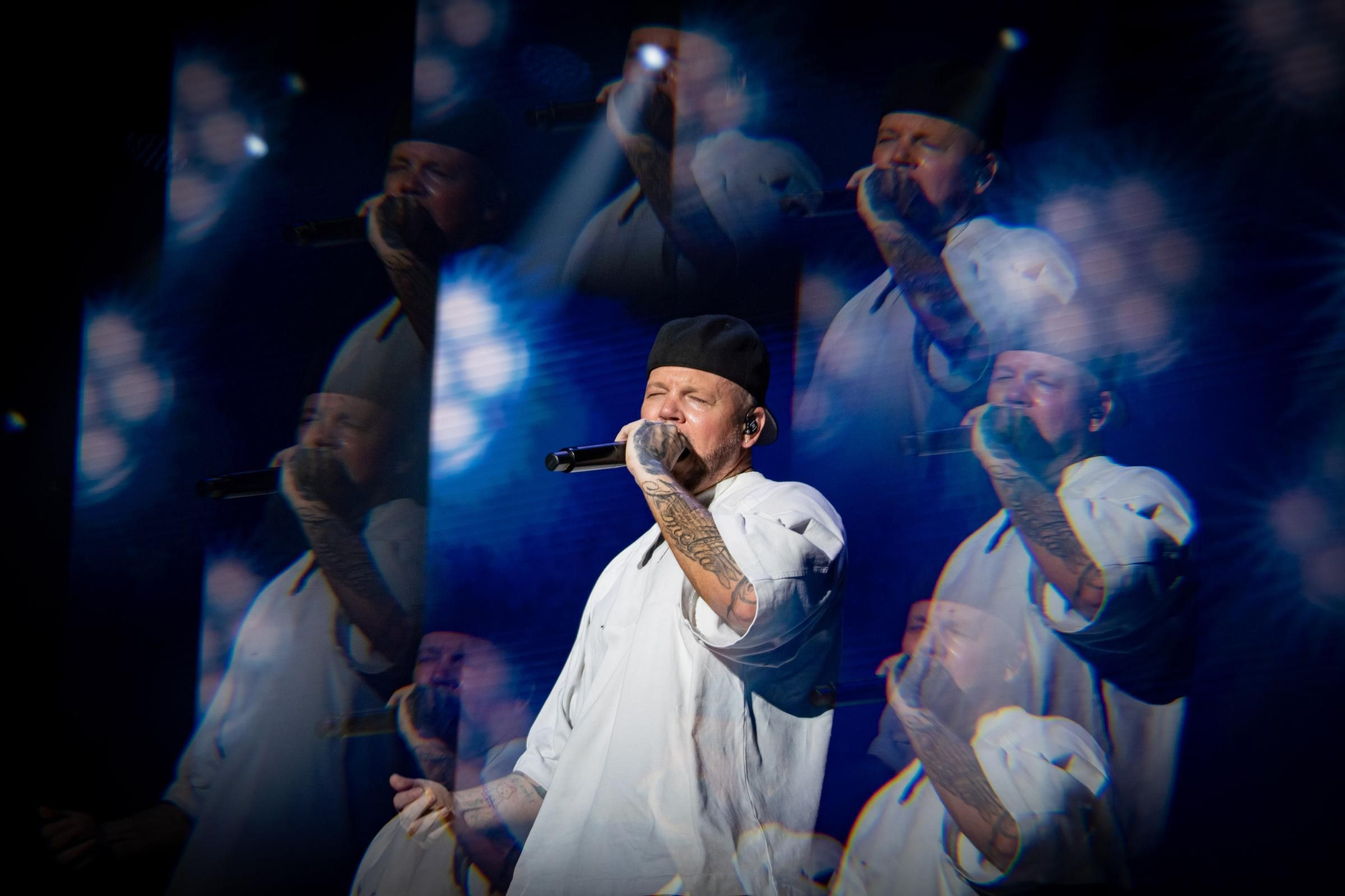 Fotogalería | Residente y Kaze toman la Plaza de España