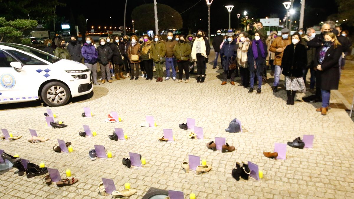 25N: Galicia salió a la calle vestida de morado