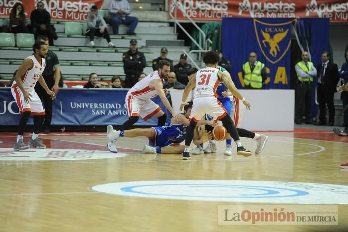 Victoria del UCAM CB frente al Anwil