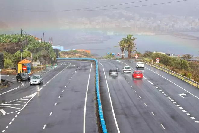 La borrasca Claudia descarga las primeras lluvias en La Palma