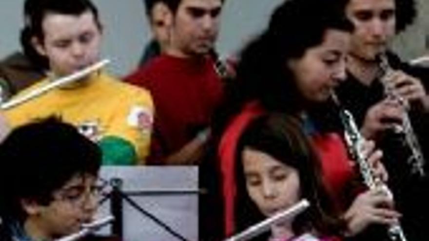 La diputación destina 70.000  a dieciocho escuelas musicales