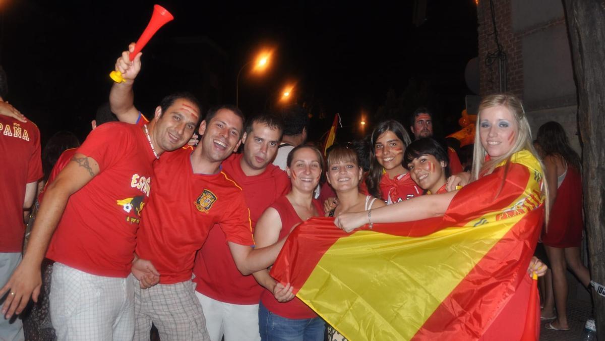 Así celebró Alcalá de Henares el Primer Mundial de Fútbol de España en 2010
