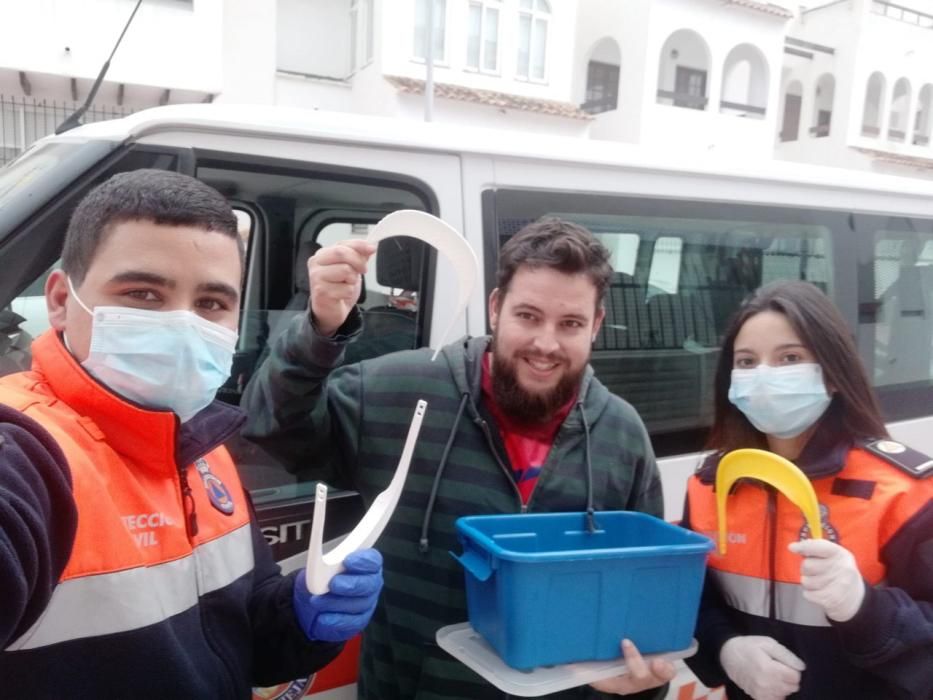 Voluntarios de Covid Makers de toda la provincia han fabricado miles de pantalla protectoras en tres semanas para los hospitales de Alicante, Madrid y Castilla La Mancha