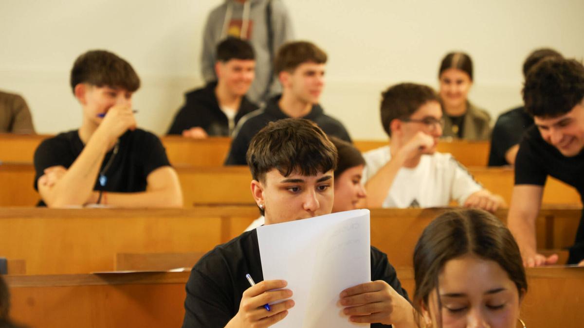 Examen de la PAU en Galicia.