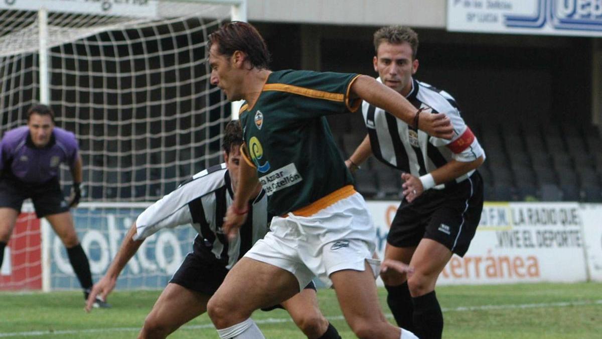 Quero, en 2003, en la última victoria del Castellón en Cartagena.