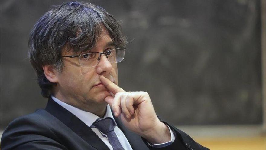 Puigdemont intenta registrar una asociación como lobi ante la Unión Europea