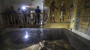 fcasals33206667 icult sarcofago de tutankamon en el valle de los r160317142406