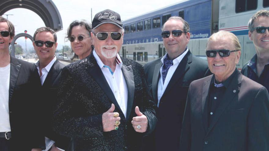 Los míticos Beach Boys harán sonar su rock and roll en Fuengirola el 24 de junio