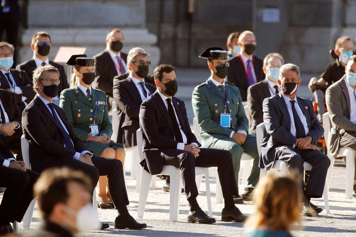 Los Reyes y Sánchez presiden el tercer homenaje a las víctimas de la pandemia.