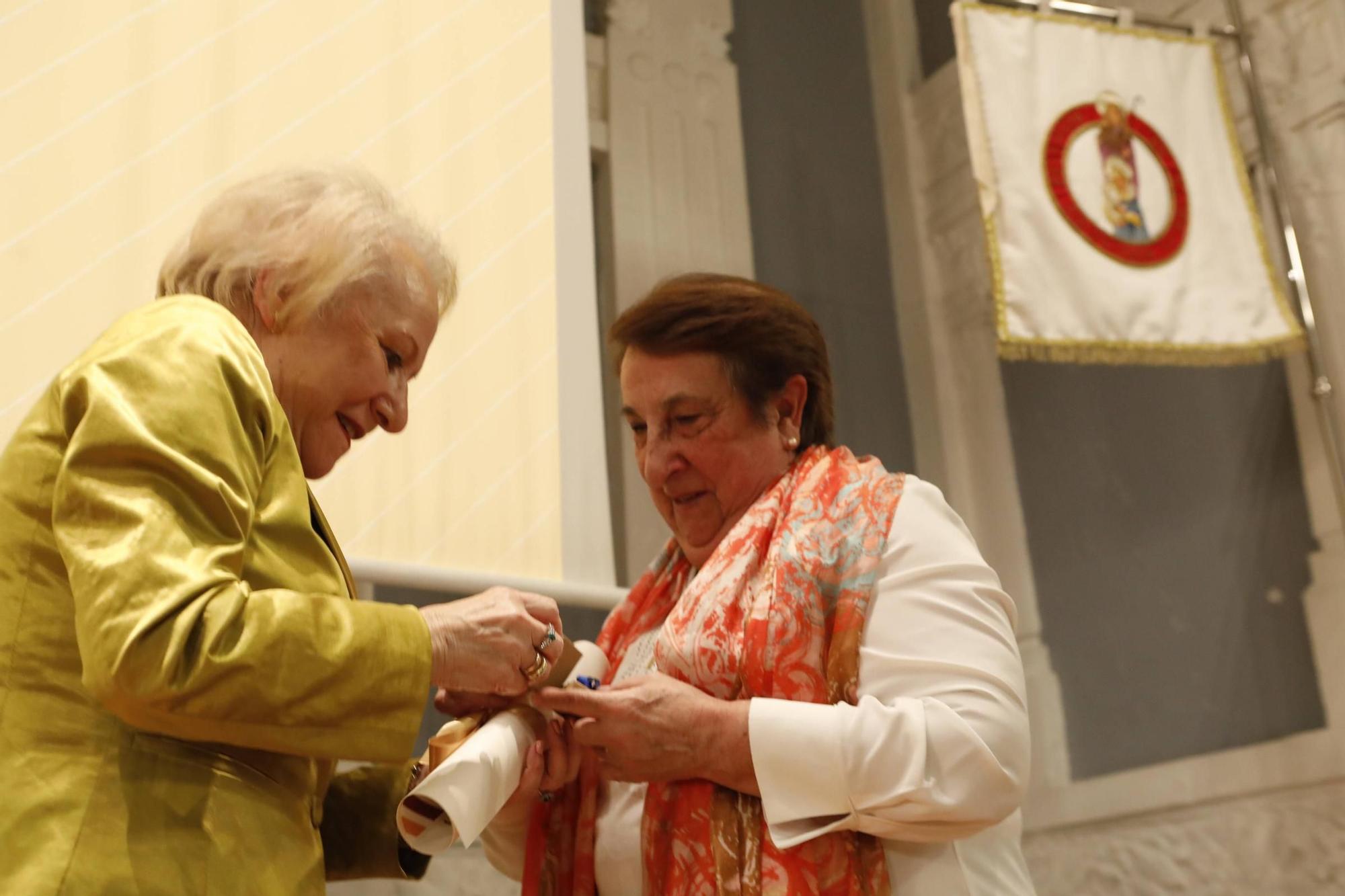 La Asociación Belenista de Gijón clausura la Navidad con premios (en imágenes)