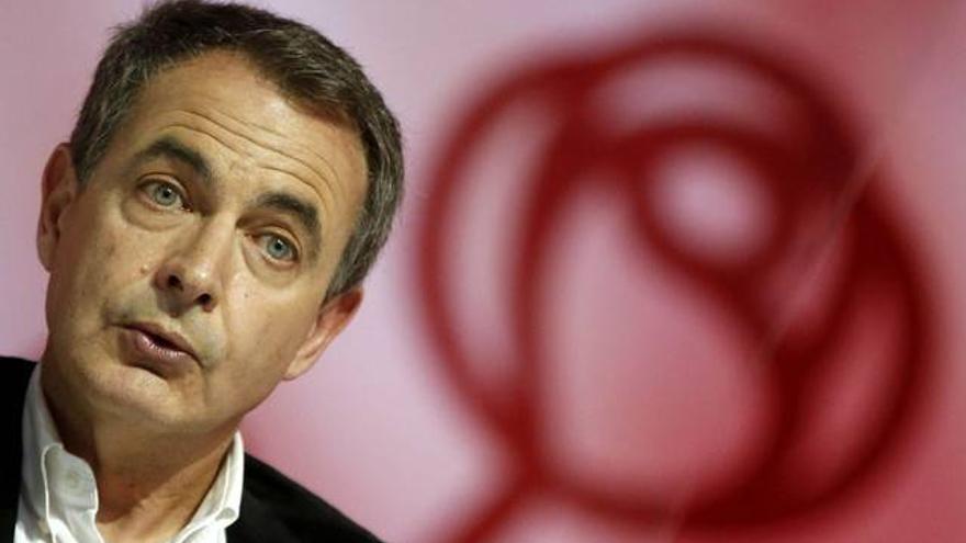 Zapatero dice que la lucha por la igualdad debe ser &quot;la razón de las razones&quot; de los socialistas