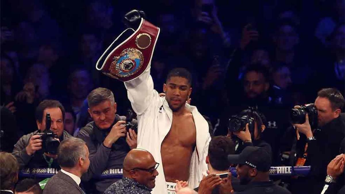 Anthony Joshua se impuso a los puntos