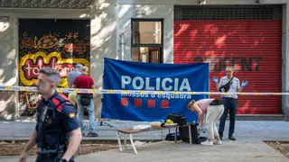 Muere tiroteado un hombre en un portal de la calle de Consell de Cent en Barcelona