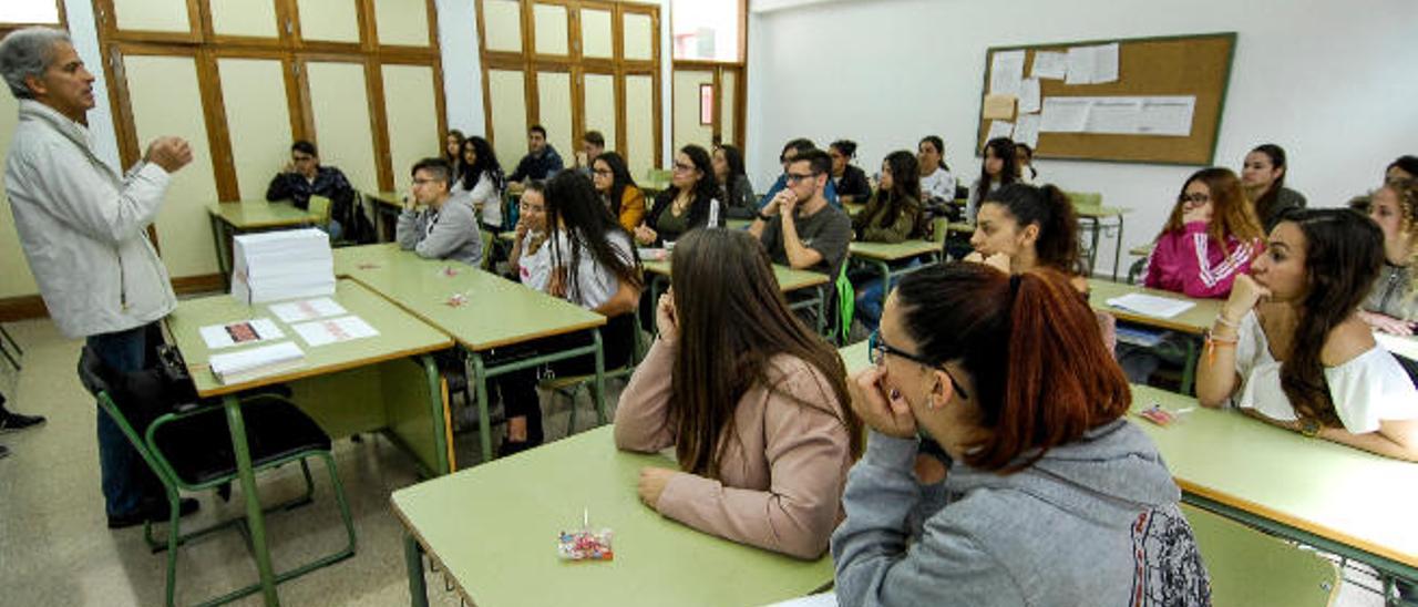 BBVA premia a un becario de la ULPGC para mejorar el lenguaje de los docentes
