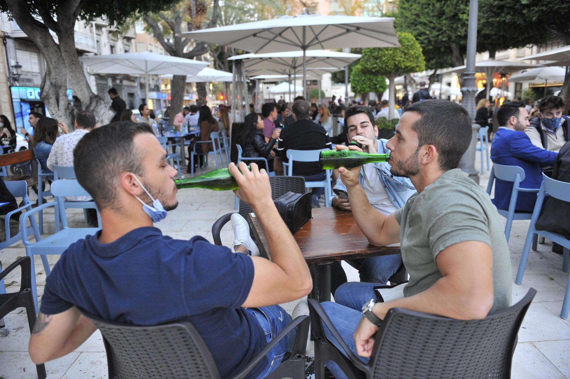 Halloween en Elche: Pocos disfraces y control de aglomeraciones