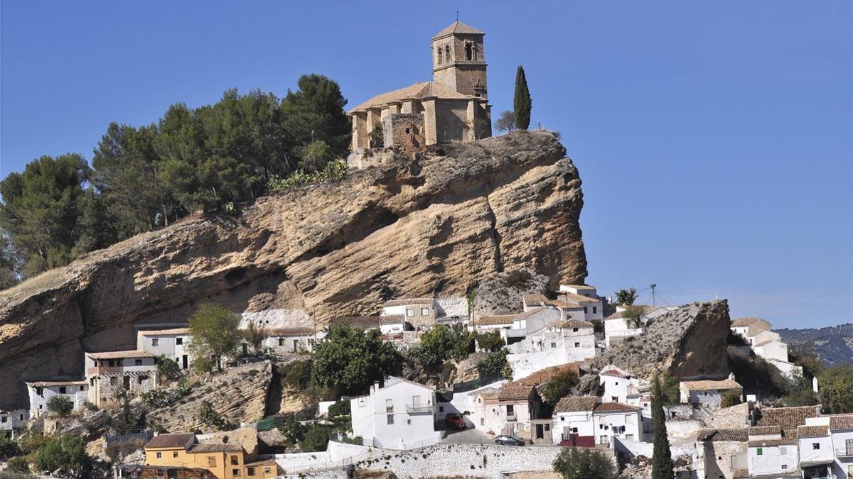 Un pueblo de Granada premiará las bodas en las que se beba un licor japonés