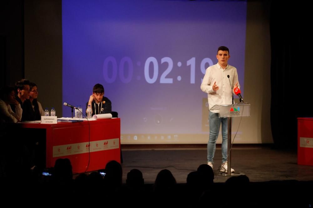 Liga de debate escolar en Gijón