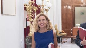 La presidenta del Congreso, Meritxell Batet, llega a la Diputación Permanente en el Congreso, en la Sala Constitucional en el Congreso de los Diputados, a 16 de agosto de 2023, en Madrid (España). La Diputación Permanente celebra su última reunión, en la