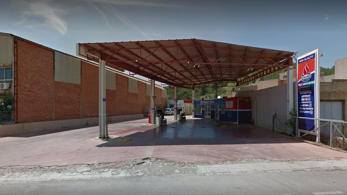 Imagen de la gasolinera que se ha puesto en venta en la provincia de Castellón.