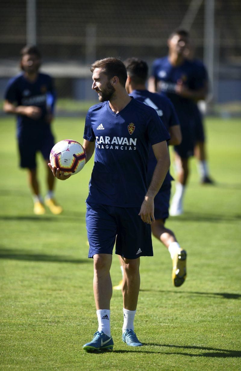 Entrenamiento del Real Zaragoza en la Ciudad Deportiva