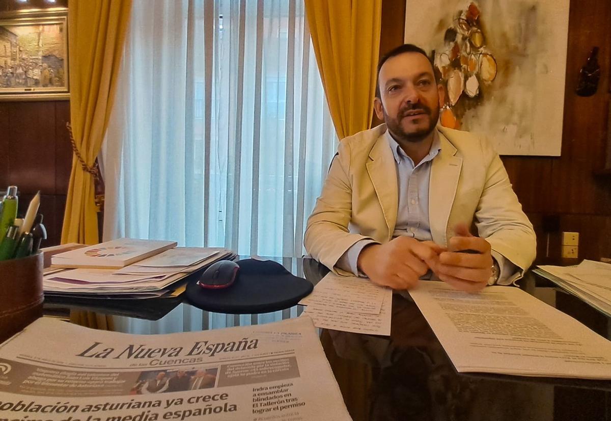 Manuel Ángel Álvarez, en su despacho.