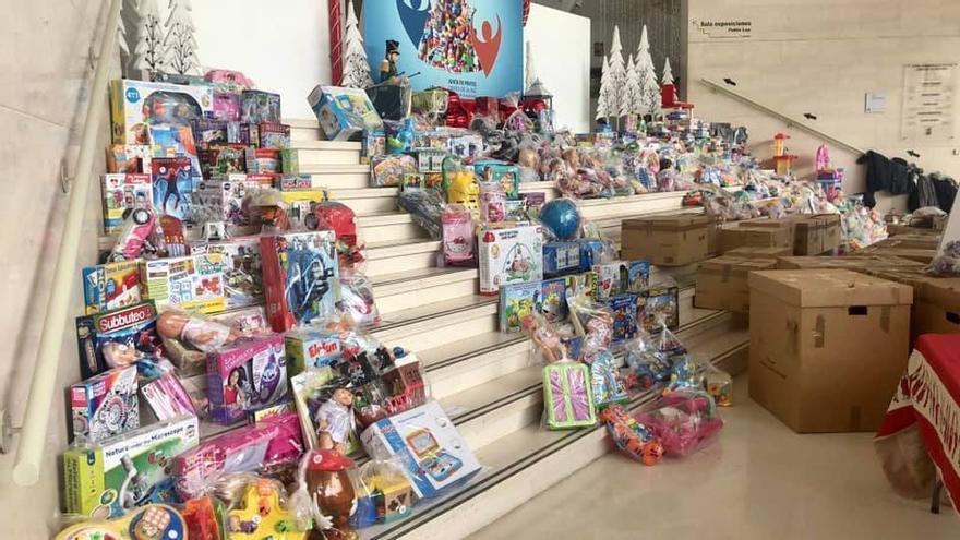 Imagen de la recogida de juguetes organizado por la Junta de Peñas estas navidades.