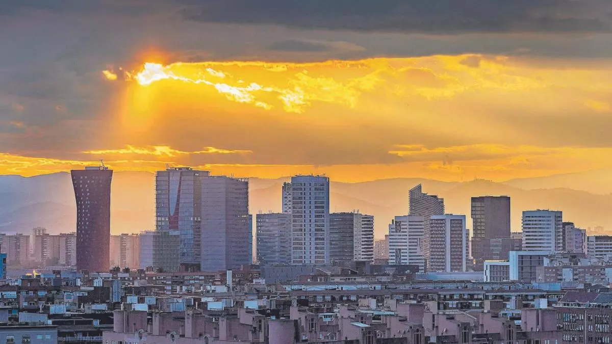 Una de cada tres ciudades de Barcelona excede la densidad poblacional "óptima" para vivir