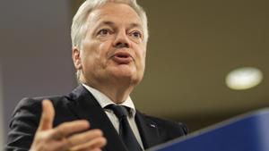 Reynders insisteix: primer la renovació del CGPJ i «immediatament» el canvi de sistema