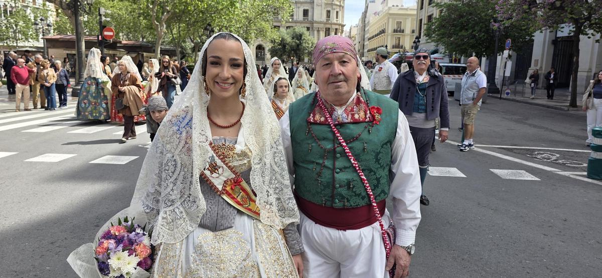 Las comisiones de falla en la Ofrenda a San Vicente Ferrer (3/6)