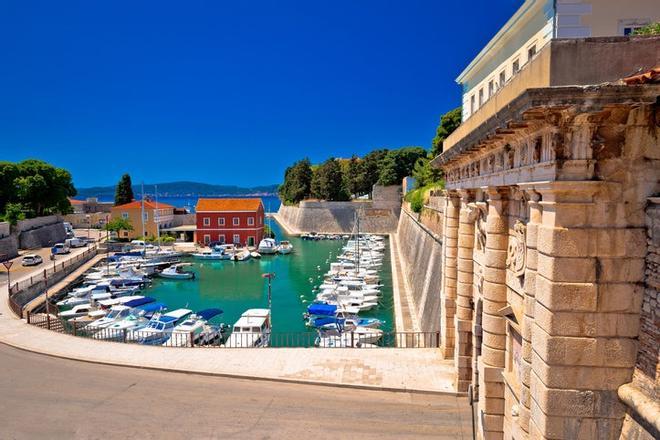 Zadar, Fosa