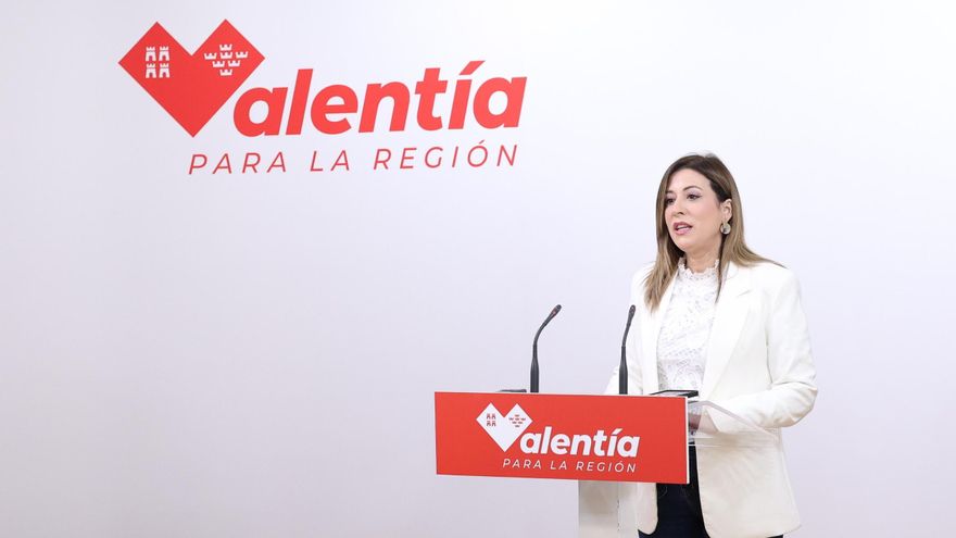 Isabel Gadea: “La sumisión de López Miras marca la semana negra del PP de la Región de Murcia”