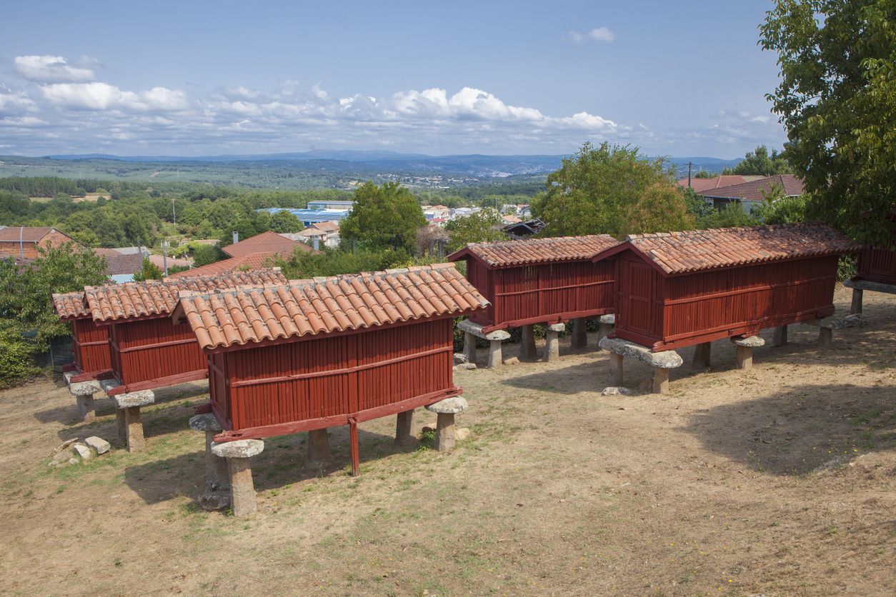 Hórreos de A Merca, Celanova, Ourense, Galicia