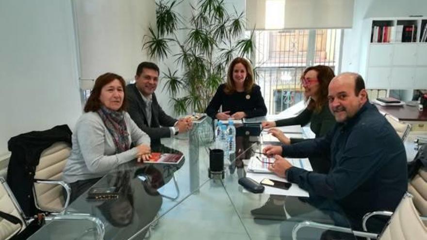 Reunión con representantes de Alfafar y la EIGE.