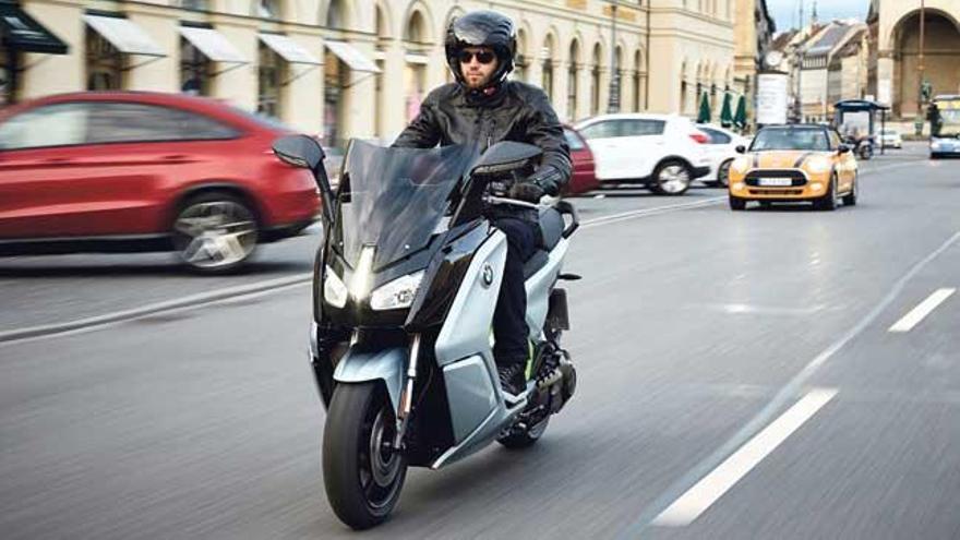 BMW C EVO: nueva Scooter 100% eléctrica