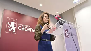 Acuerdo PSOE-PP para garantizar el presupuesto en Cáceres
