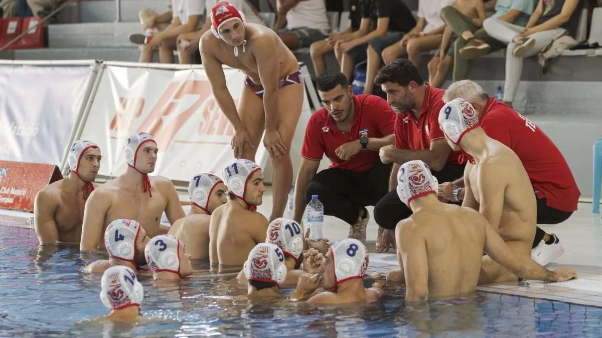 Los jugadores del Terrassa, durante un partido